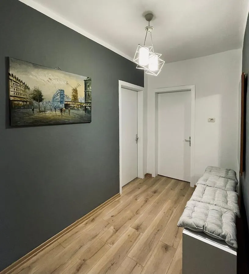 Apartment Luel Central Apartament Tirana
